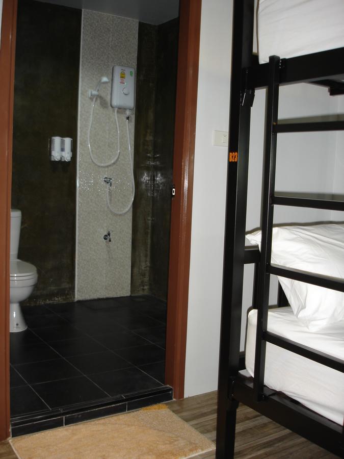 Rak Khun Hostel チエンマイ エクステリア 写真
