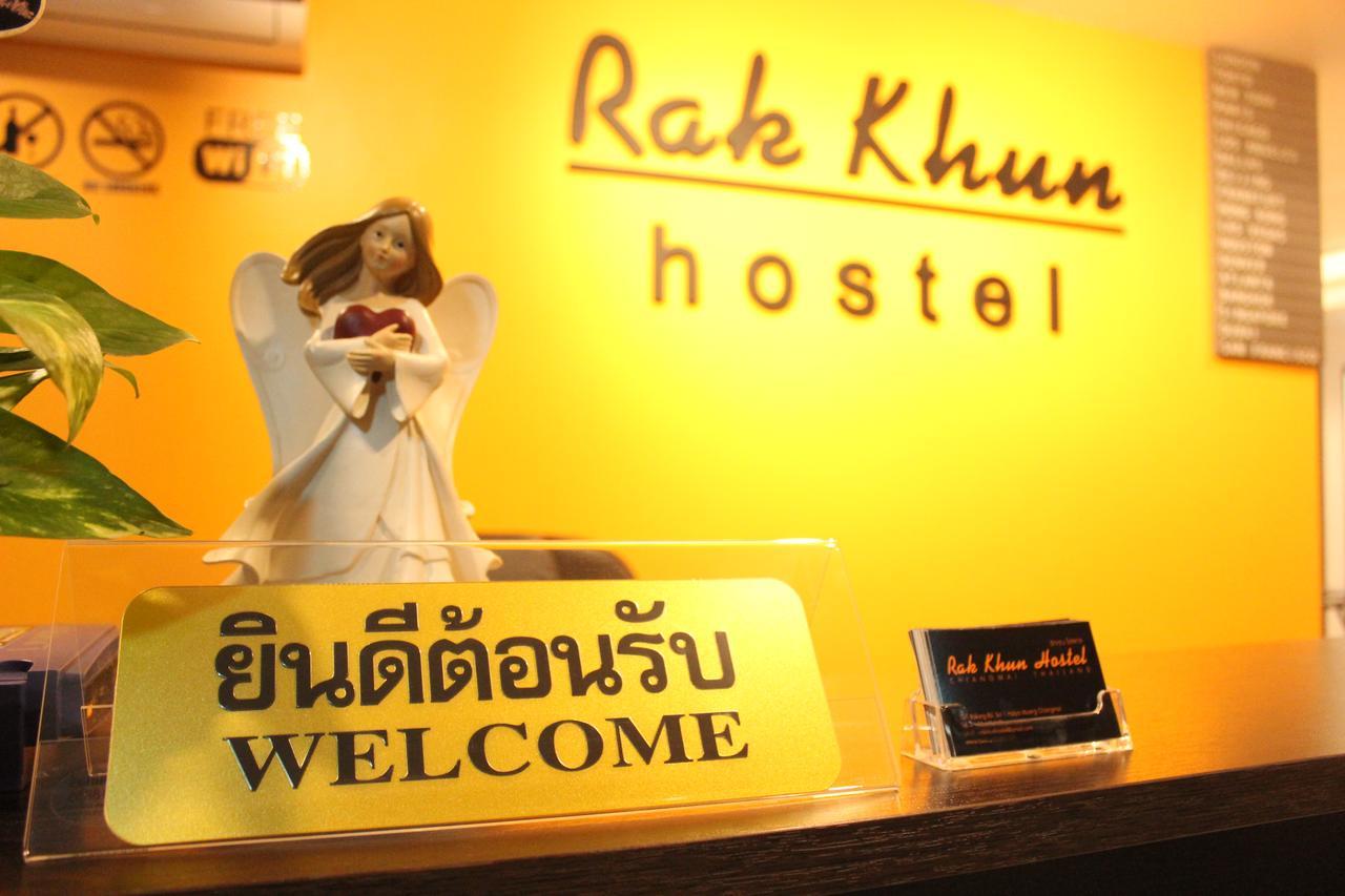 Rak Khun Hostel チエンマイ エクステリア 写真