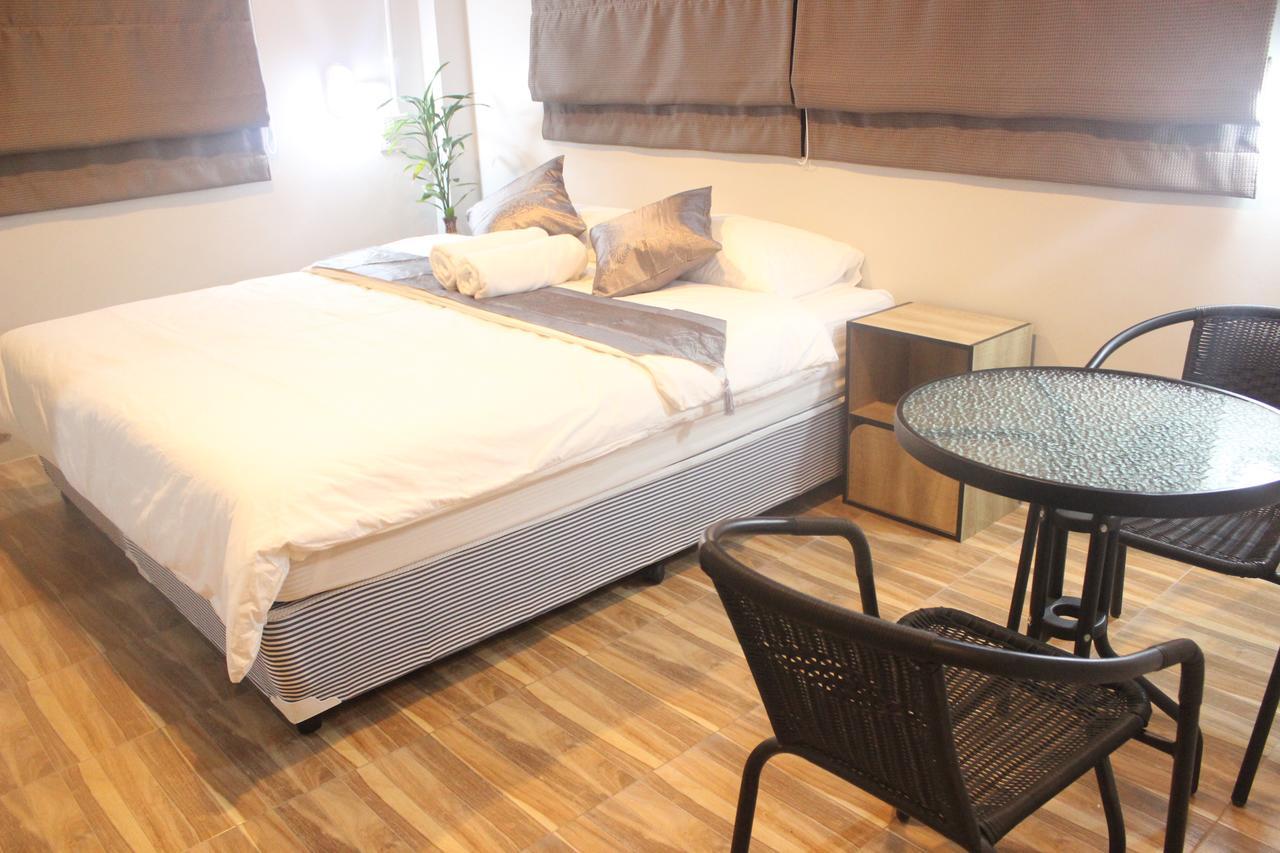 Rak Khun Hostel チエンマイ エクステリア 写真